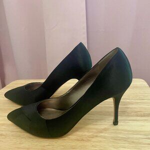 Joan & David Black Satin Pumps 8 M